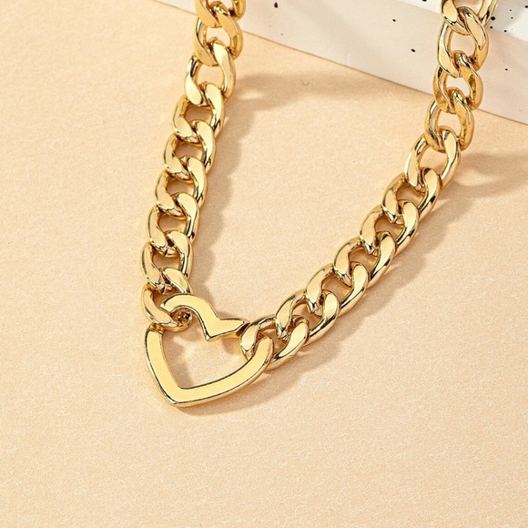 Stainless Steel Heart Chunky Chain Necklace - Picture 5 of 6